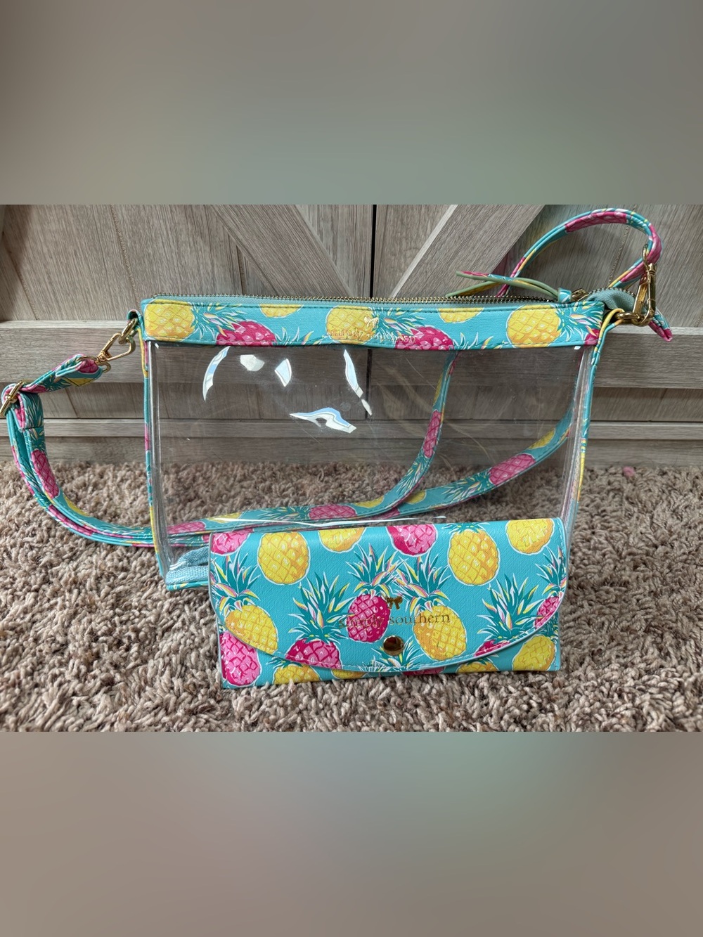 Simply Southern- Clear Pineapple Crossbody Bag & Wallet Set – Cruise Ready! EUC